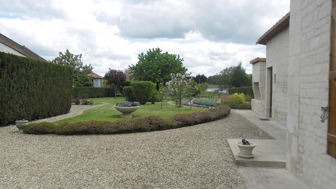 Photo of Outdoor in Berthegon