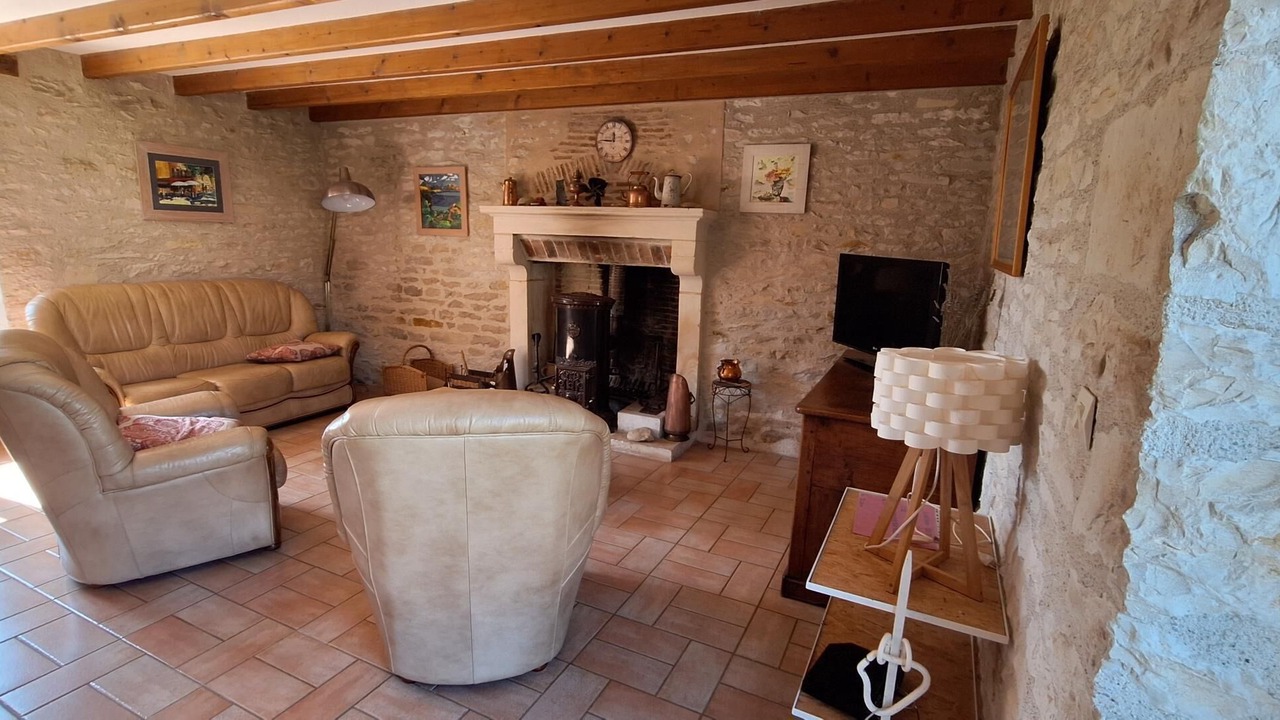 Photo of Livingroom in Massognes