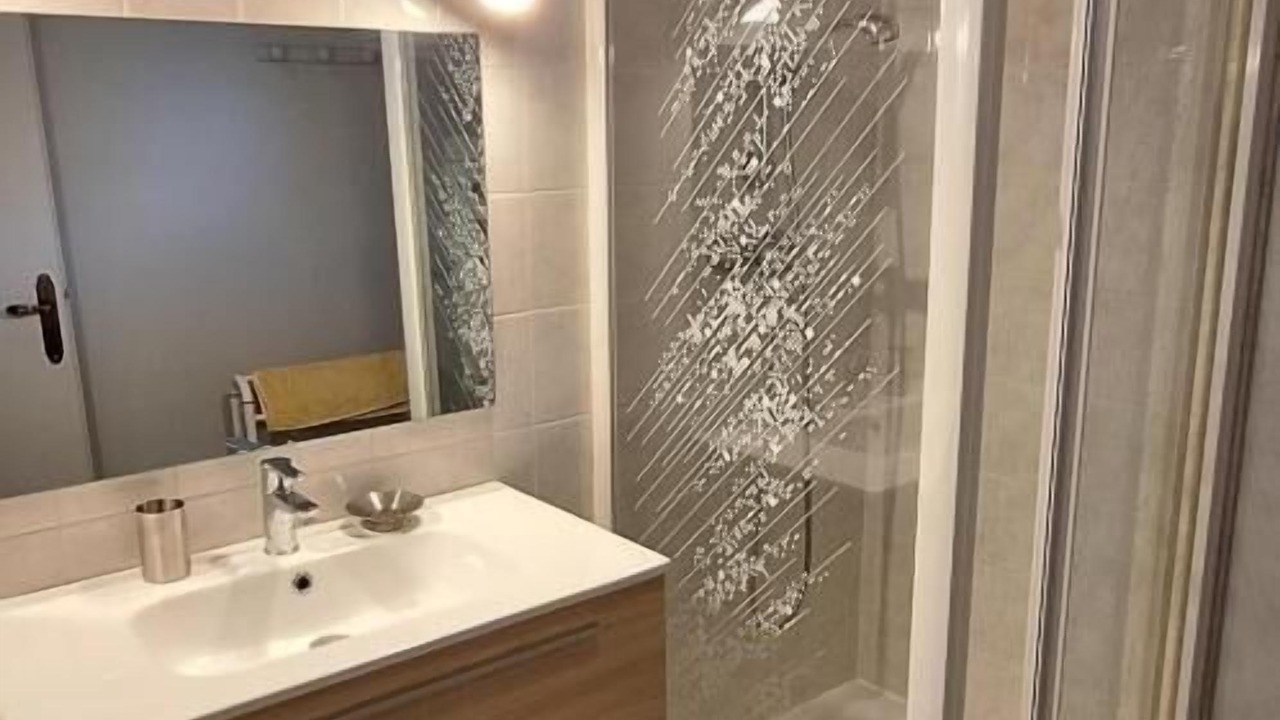 Photo of Bathroom in Massognes