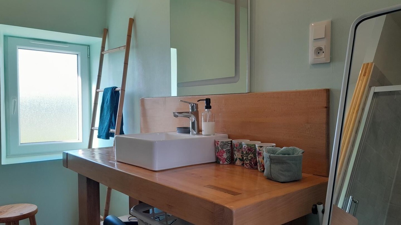 Photo of Bathroom in Coussay