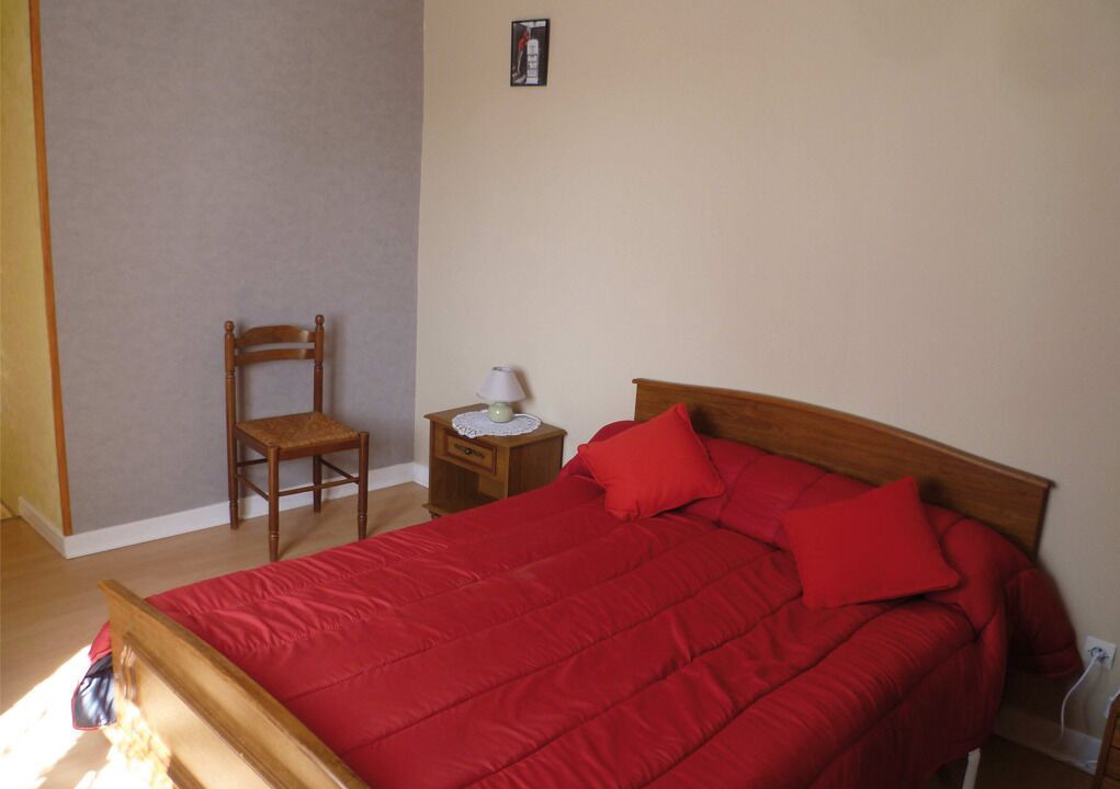 Photo of Bedroom in Payre