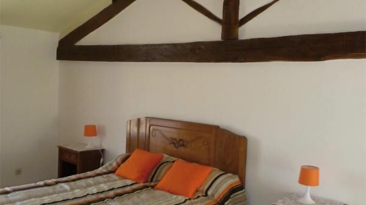 Photo of Bedroom in Payre