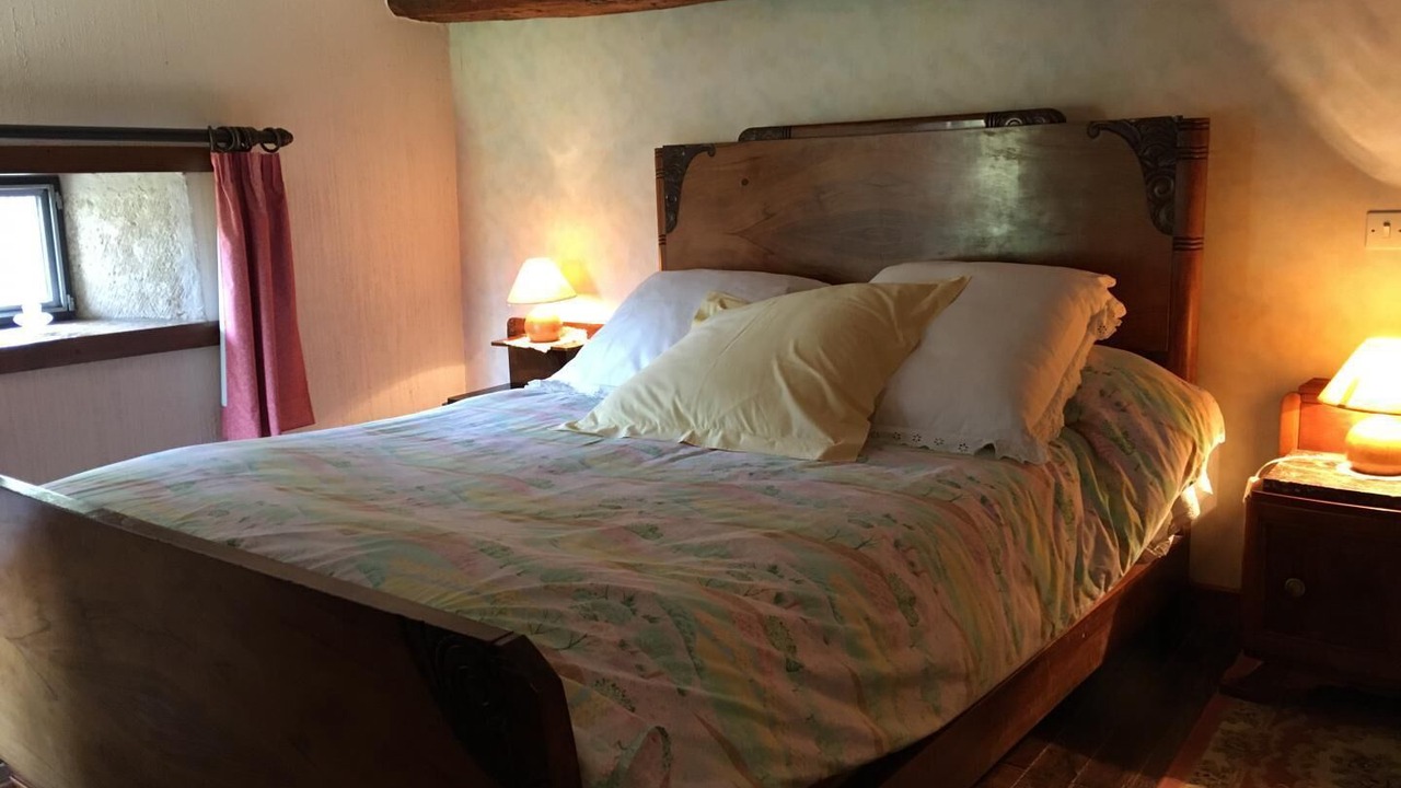 Photo of Bedroom in Asnois