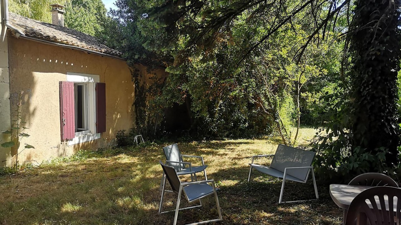 Photo of Patio Balcony in Payre