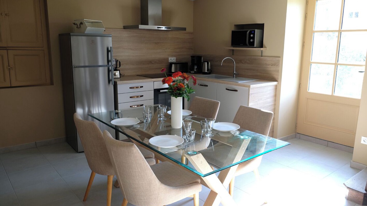 Photo of Kitchen in Celle-Levescault