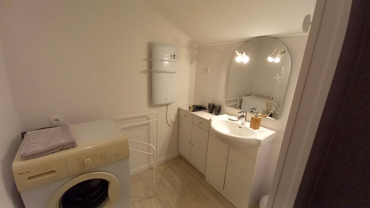 Photo of Bathroom in Montreuil-Bellay
