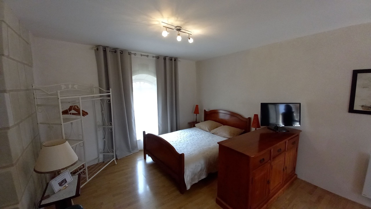 Photo of Bedroom in Montreuil-Bellay