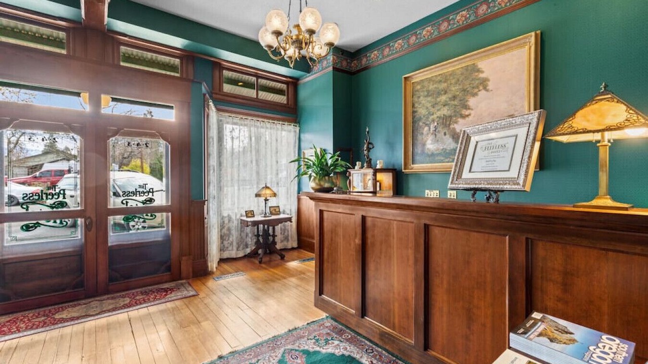 Photo of Others in Historic Railroad District