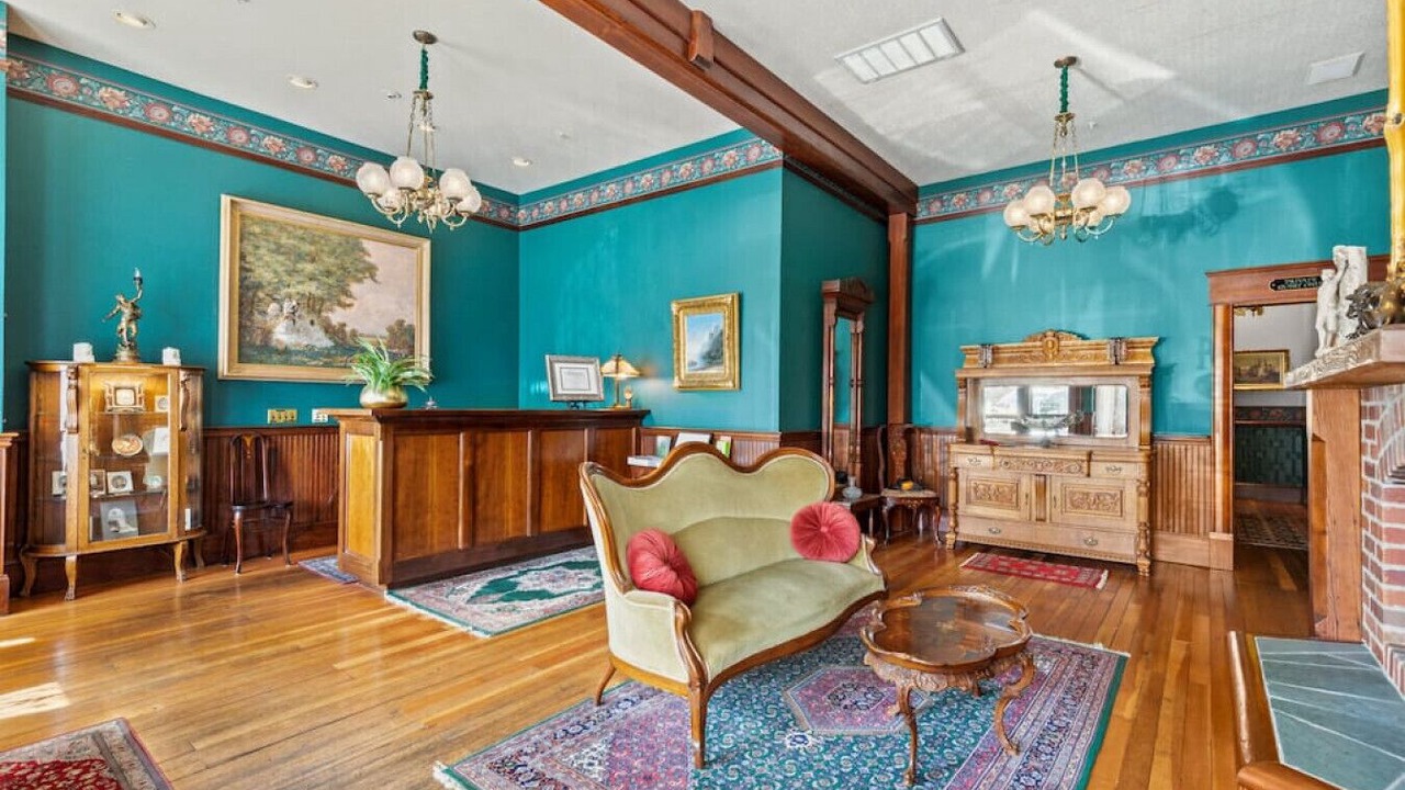 Photo of Others in Historic Railroad District