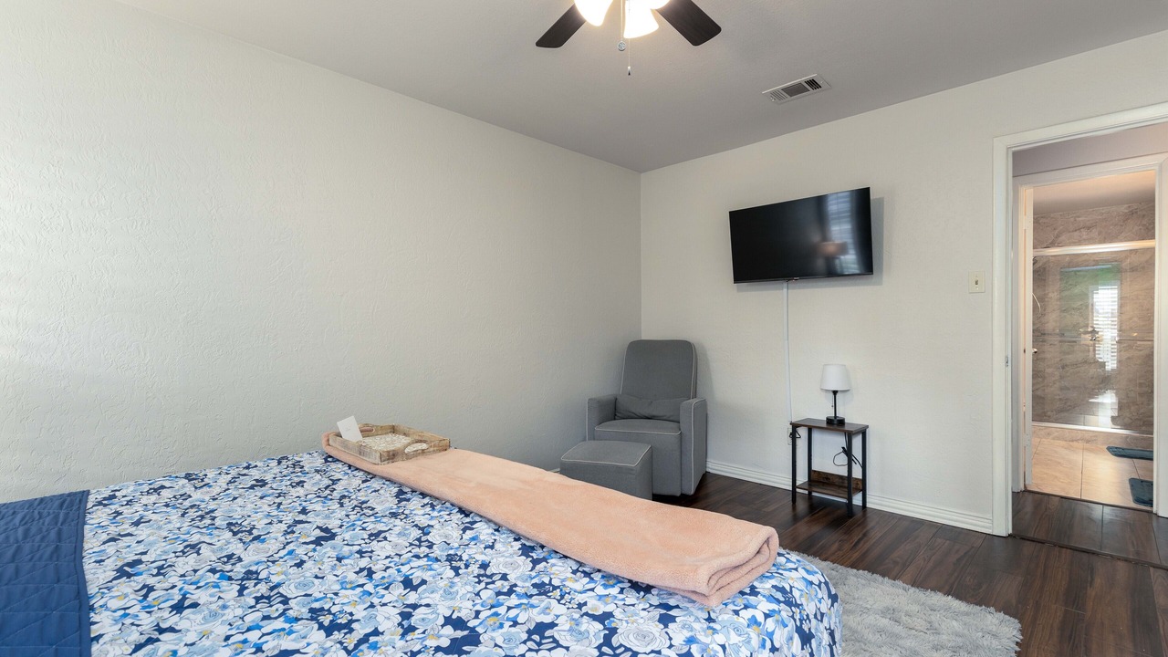 Photo of Bedroom in North Richland Hills