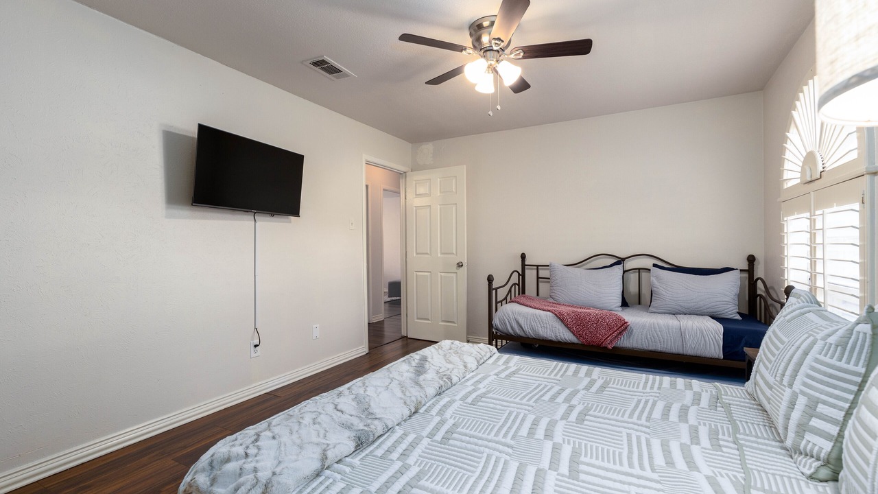 Photo of Bedroom in North Richland Hills