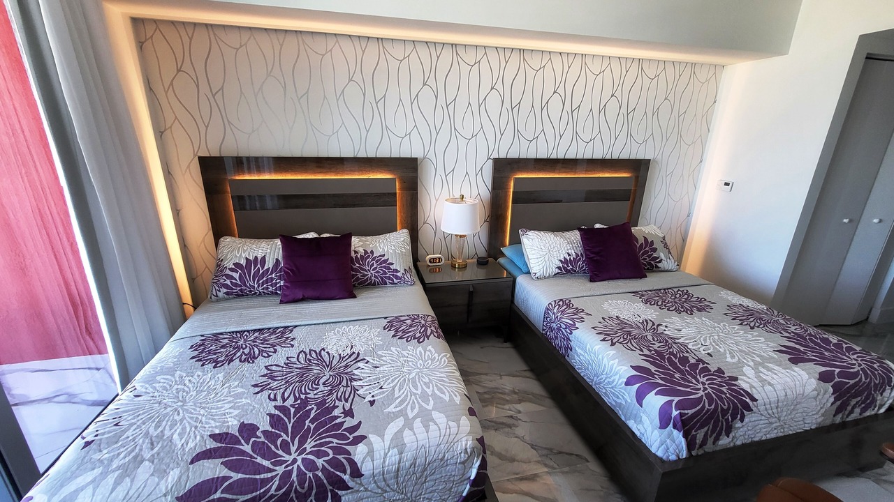 Photo of Bedroom in Hallandale Beach