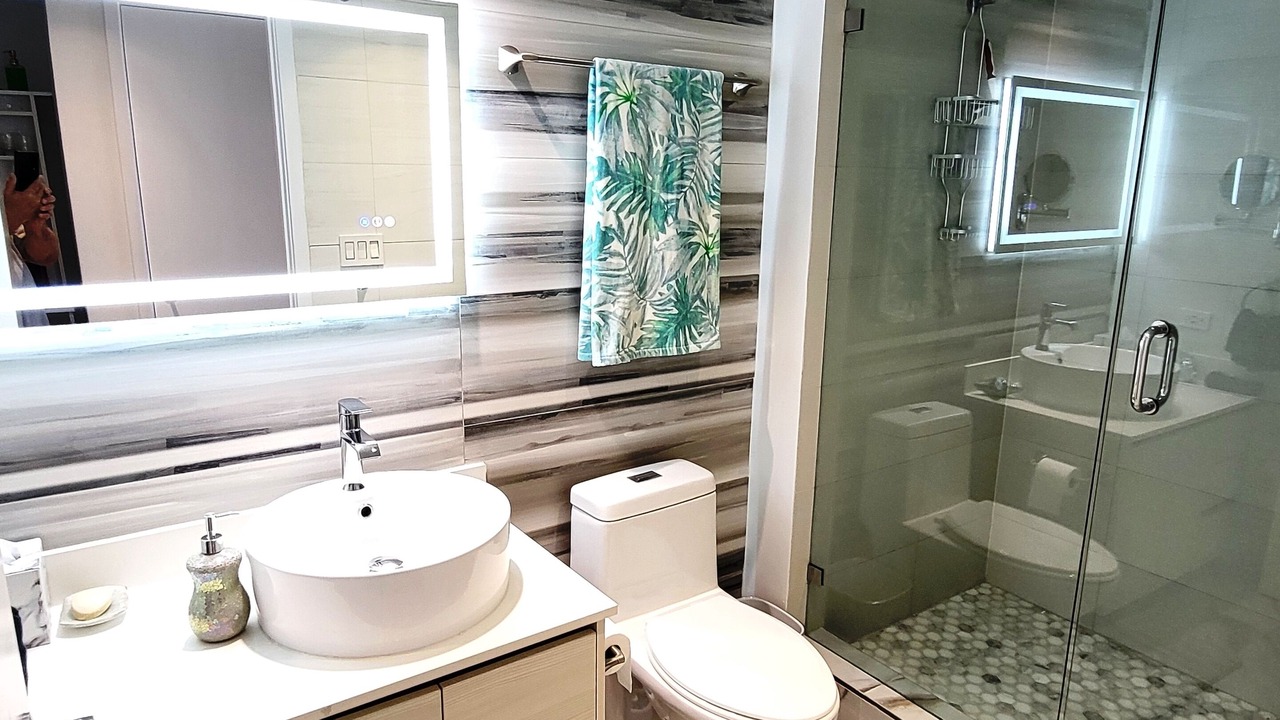 Photo of Bathroom in Hallandale Beach