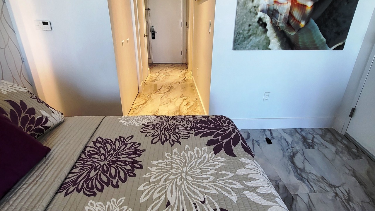 Photo of Bedroom in Hallandale Beach