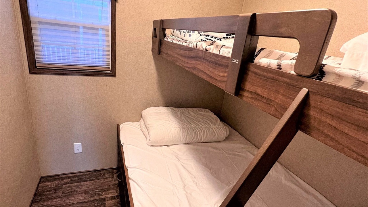 Photo of Bedroom in Queenston