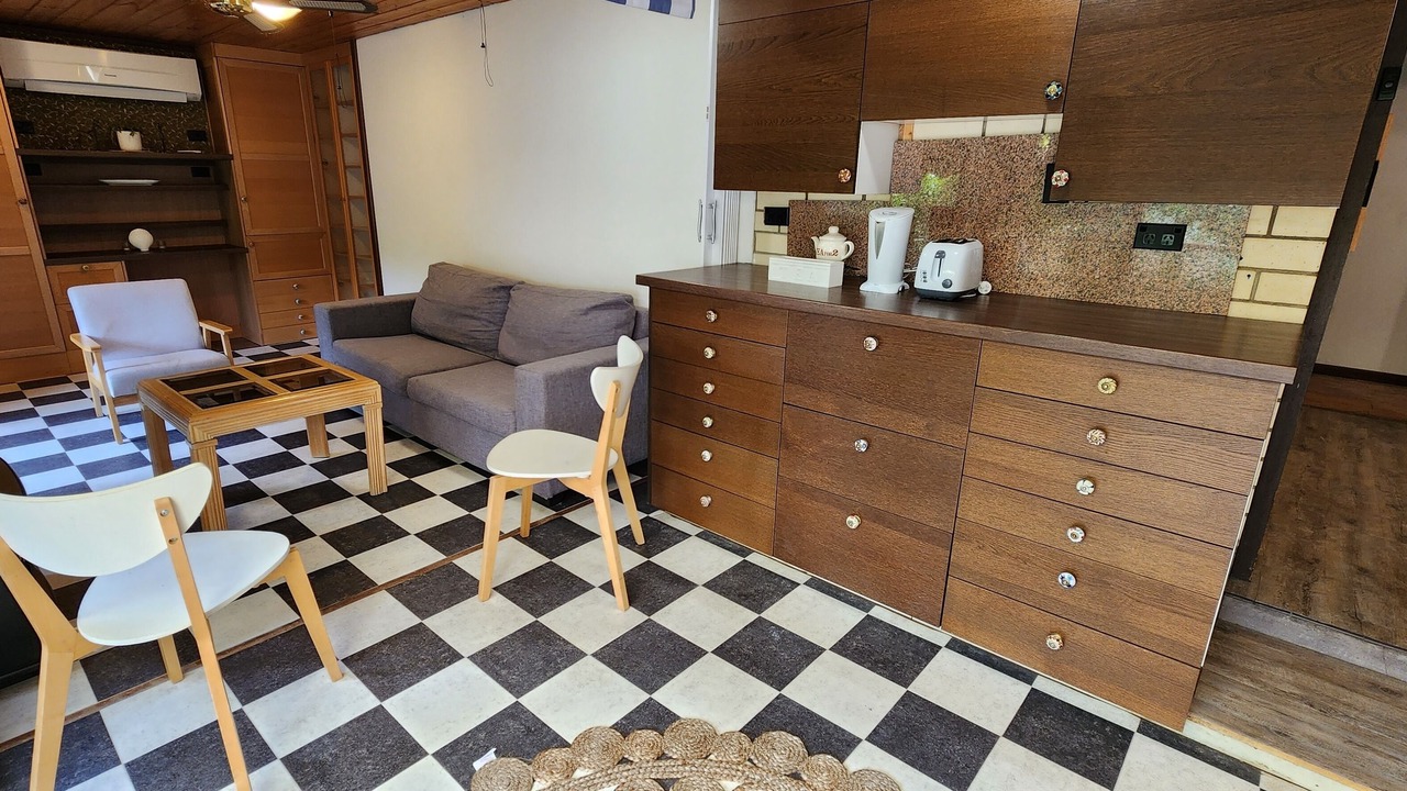 Photo of Livingroom in Modbury