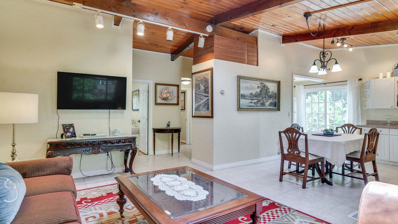 Photo of Bedroom in Aloha