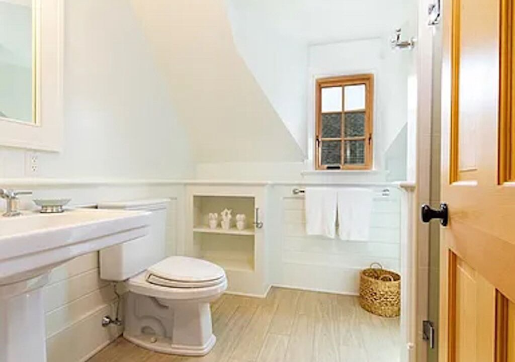 Photo of Bathroom in Narragansett