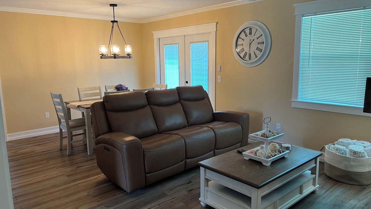 Photo of Livingroom in Port Saint Lucie