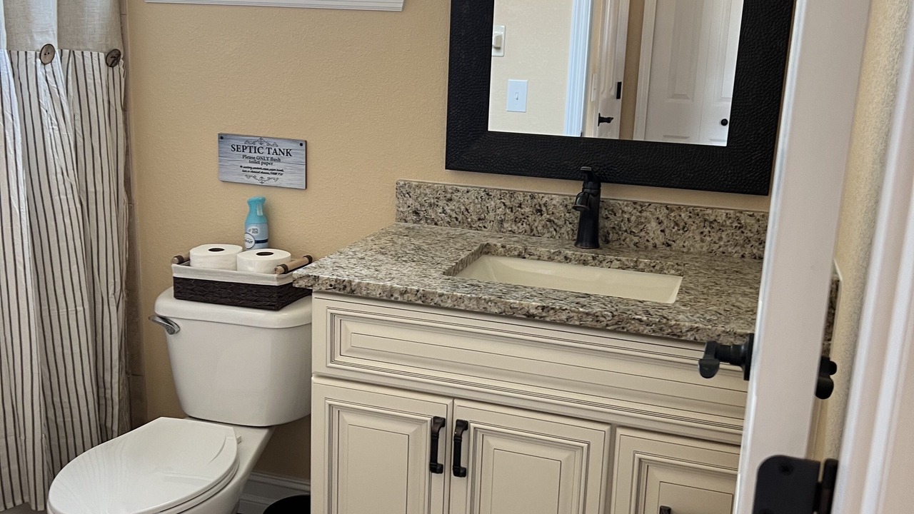 Photo of Bathroom in Port Saint Lucie
