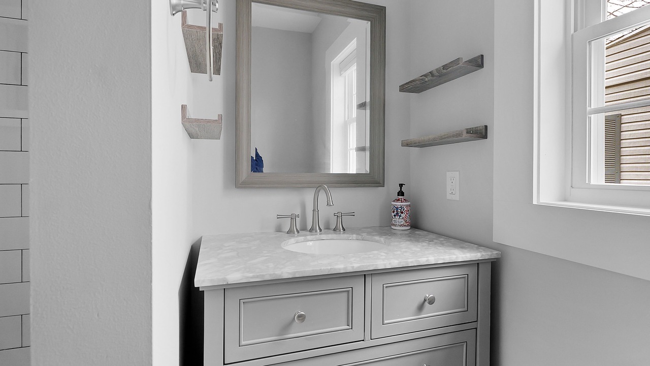 Photo of Bathroom in South Haven