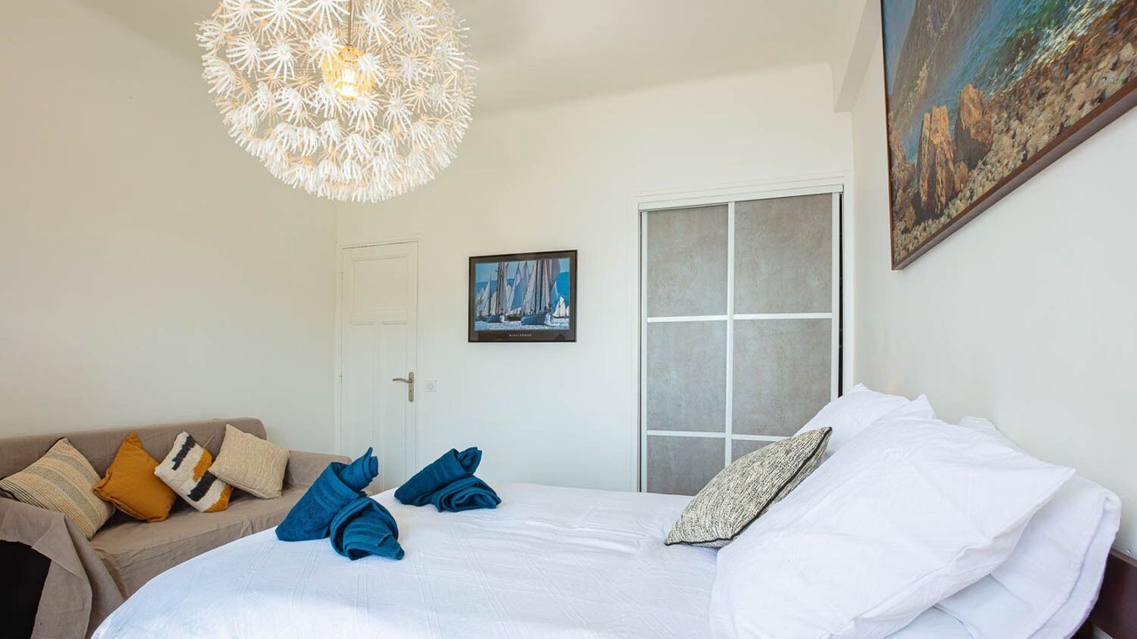 Photo of Bedroom in Cassis