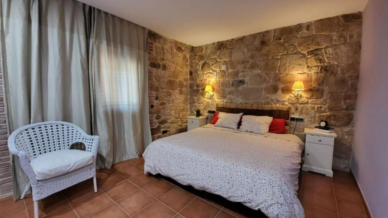 Photo of Bedroom in Lledo