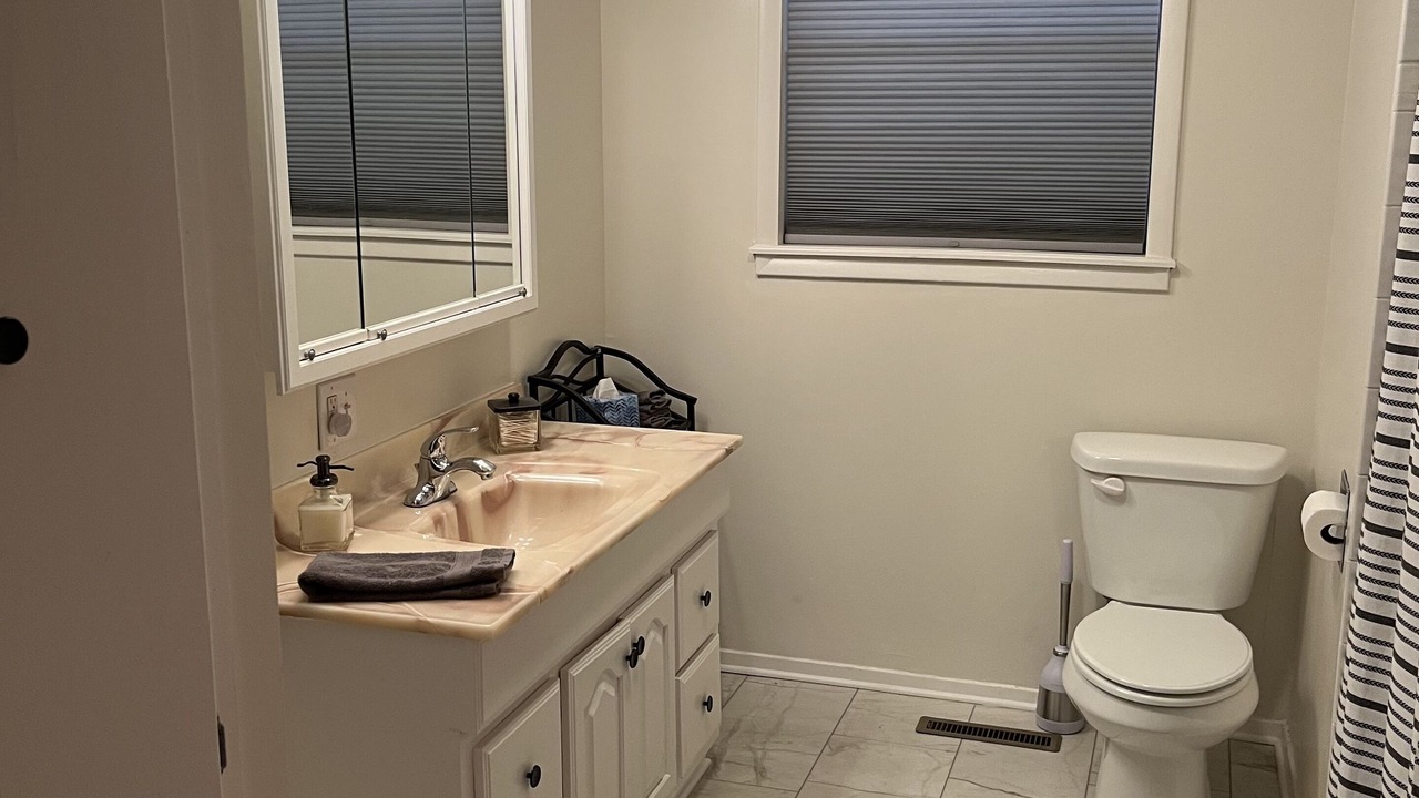 Photo of Bathroom in Proctor