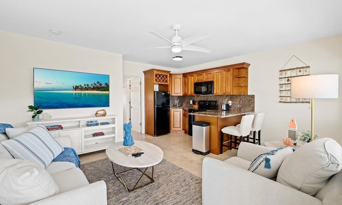 Photo of Livingroom in Lauderdale-by-the-Sea
