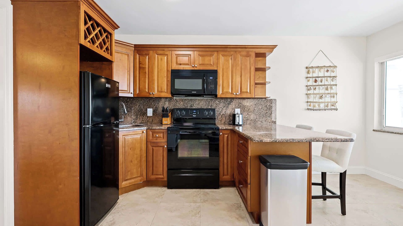 Photo of Kitchen in Lauderdale-by-the-Sea