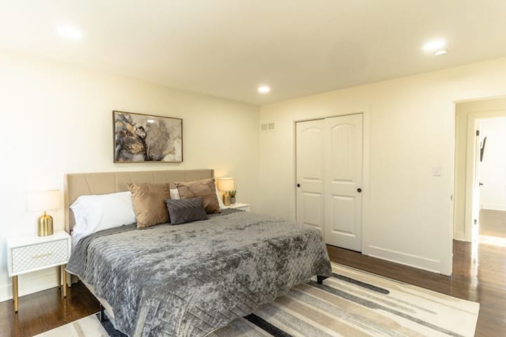 Photo of Bedroom in Prairie Village