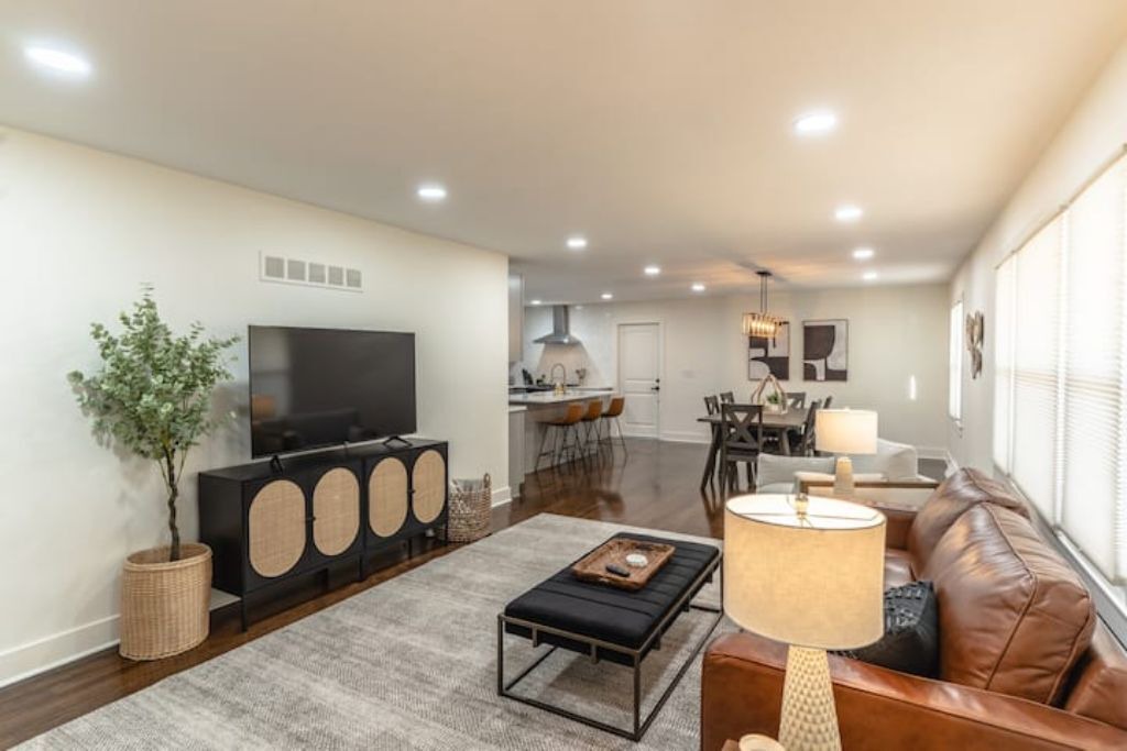 Photo of Livingroom in Prairie Village