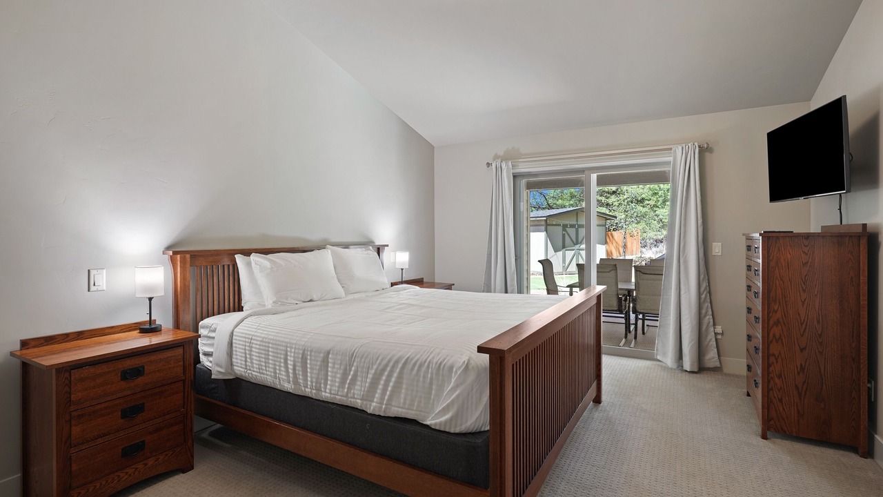 Photo of Others in Deschutes River Woods