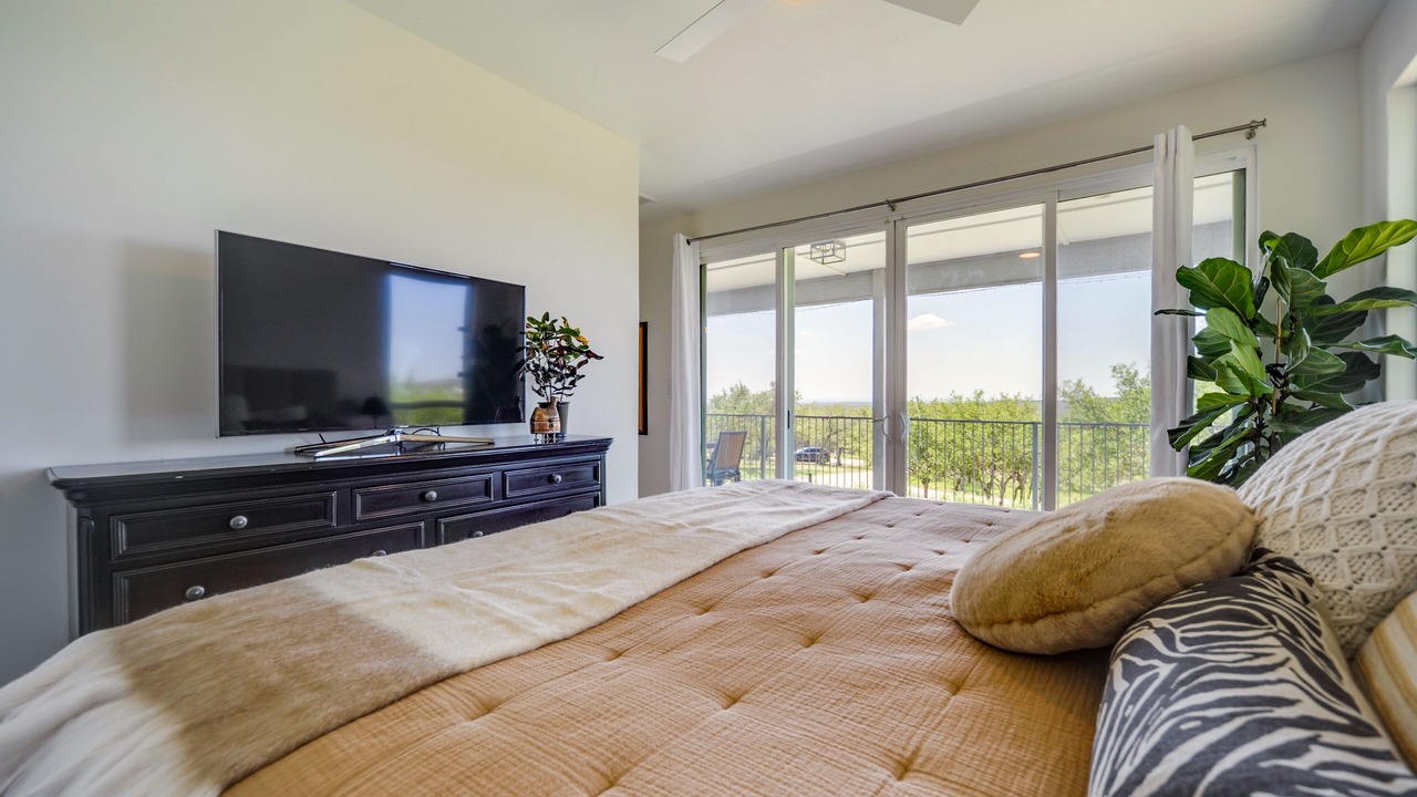 Photo of Bedroom in Spring Branch