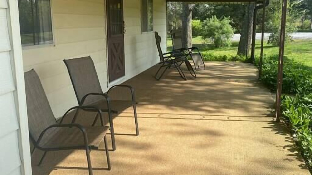 Photo of Patio Balcony in Clinton