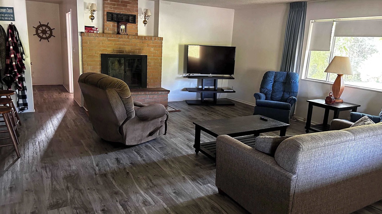 Photo of Livingroom in Clinton