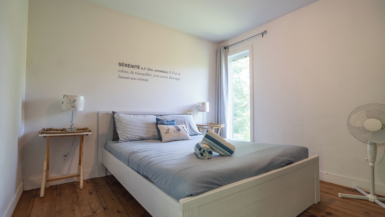 Photo of Bedroom in Sainte-Emelie