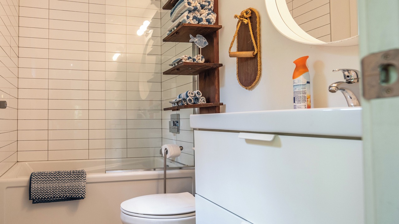 Photo of Bathroom in Sainte-Emelie