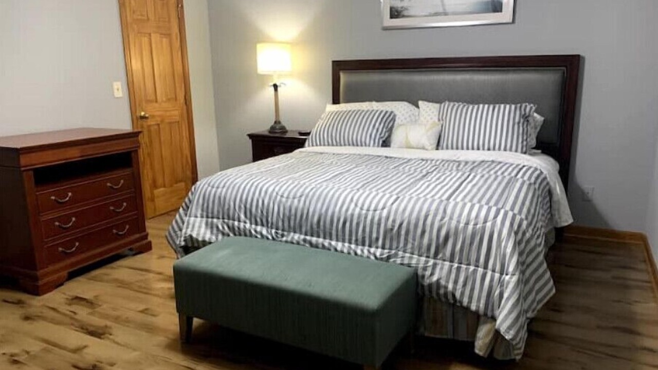 Photo of Bedroom in Mount Berry