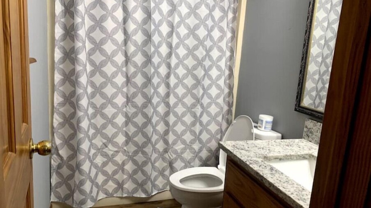 Photo of Bathroom in Mount Berry