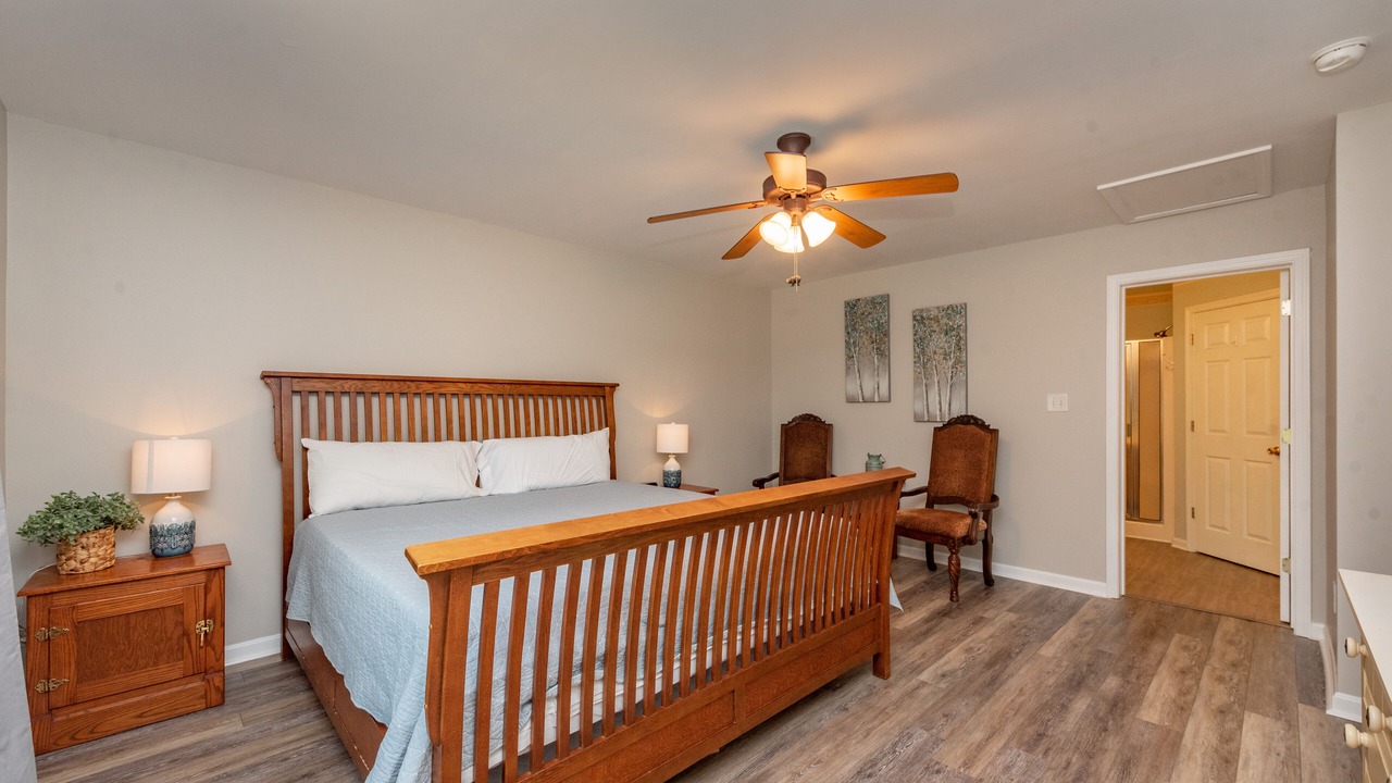 Photo of Bedroom in Sky Valley