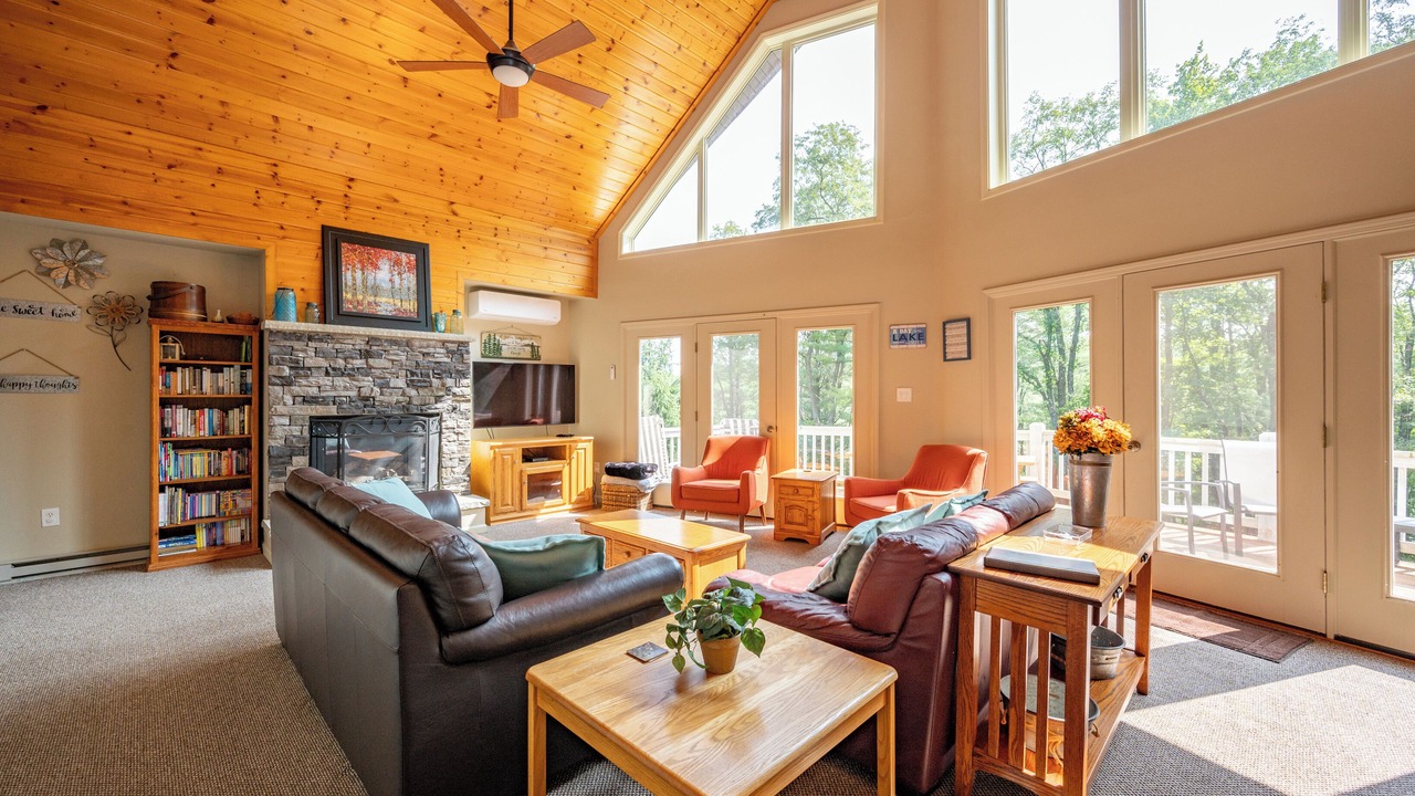 Photo of Livingroom in Sky Valley