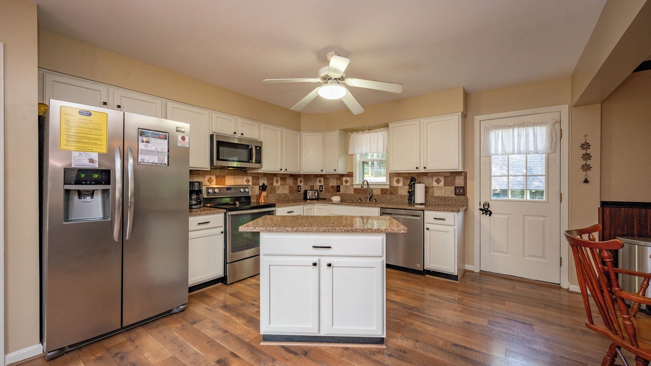 Photo of Kitchen in Sky Valley