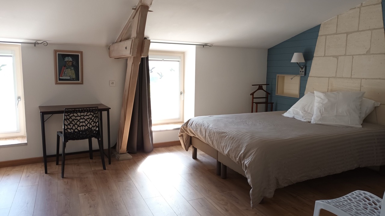 Photo of Bedroom in La Roche-Clermault