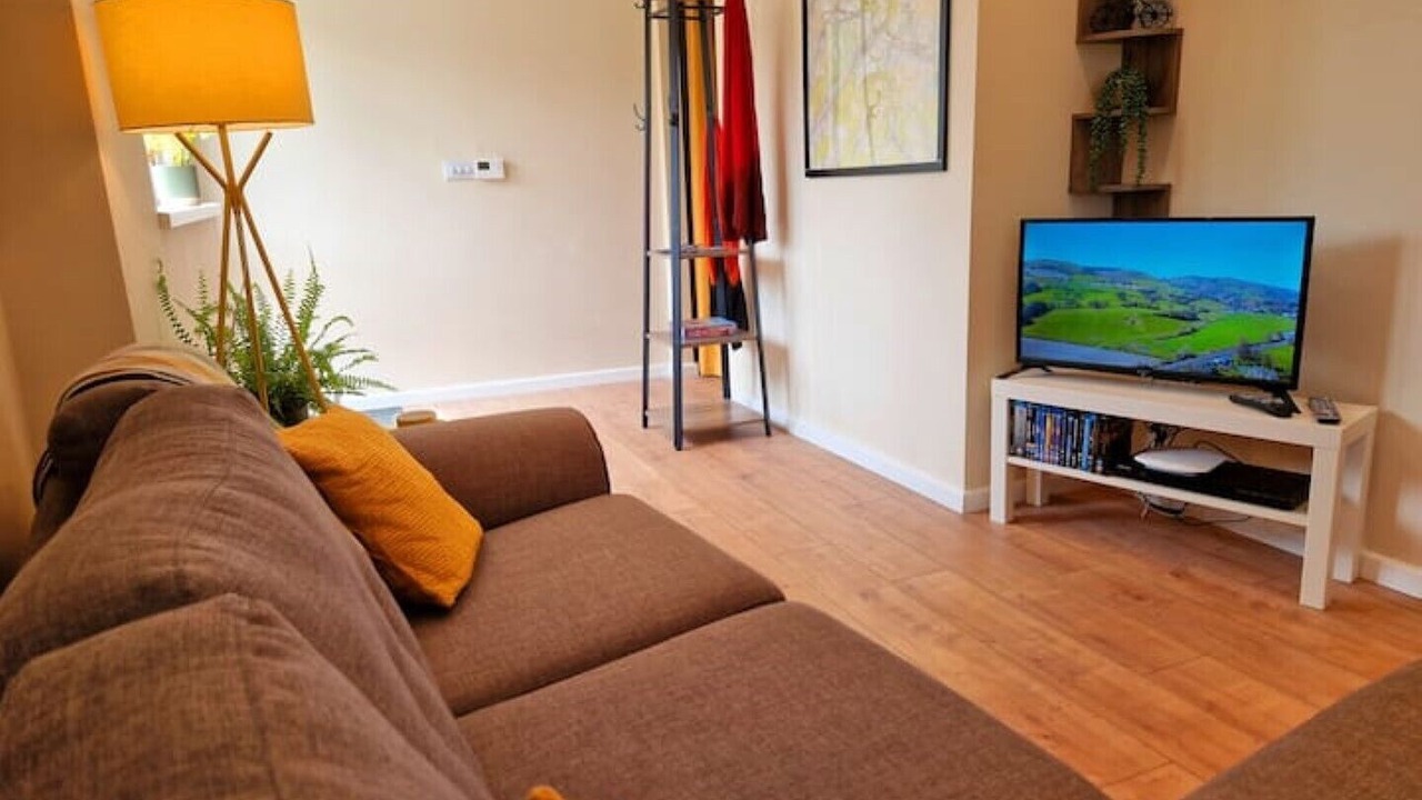 Photo of Livingroom in Glynneath