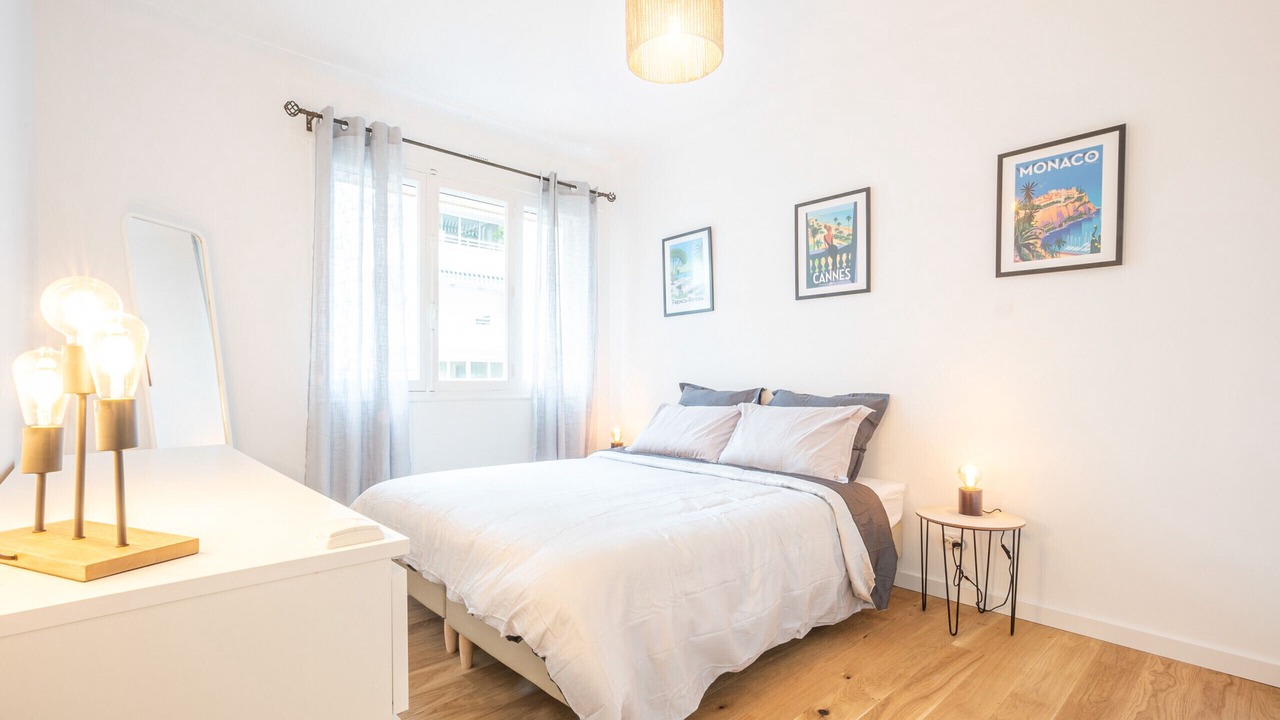 Photo of Bedroom in Cannes