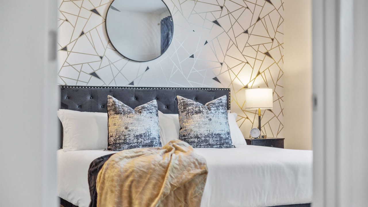 Photo of Bedroom in Downtown Decatur