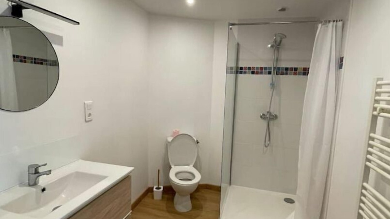 Photo of Bathroom in Lavardac