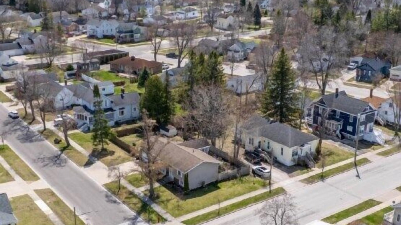 Photo of Others in Alpena