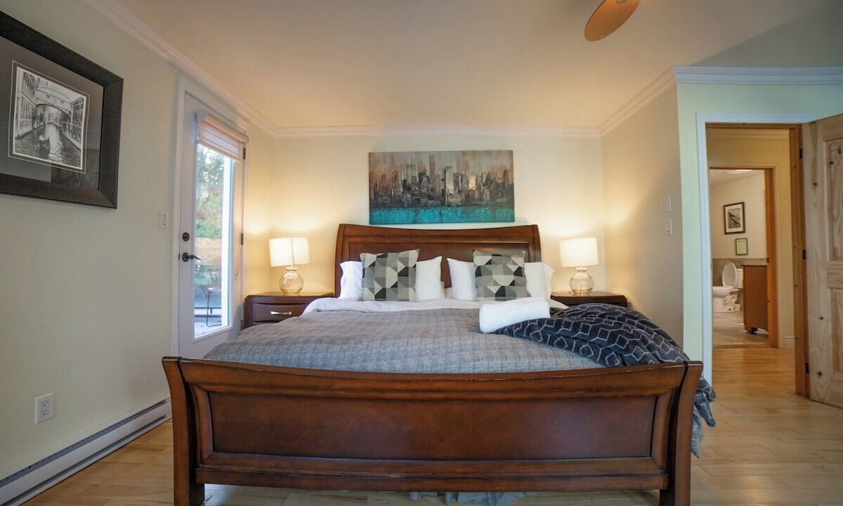 Photo of Bedroom in Algonquin Highlands